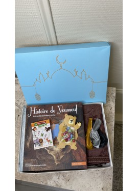 Box garçon avec livre
